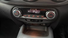 Nissan Juke 1.0 DiG-T N-Connecta 5dr Petrol Hatchback